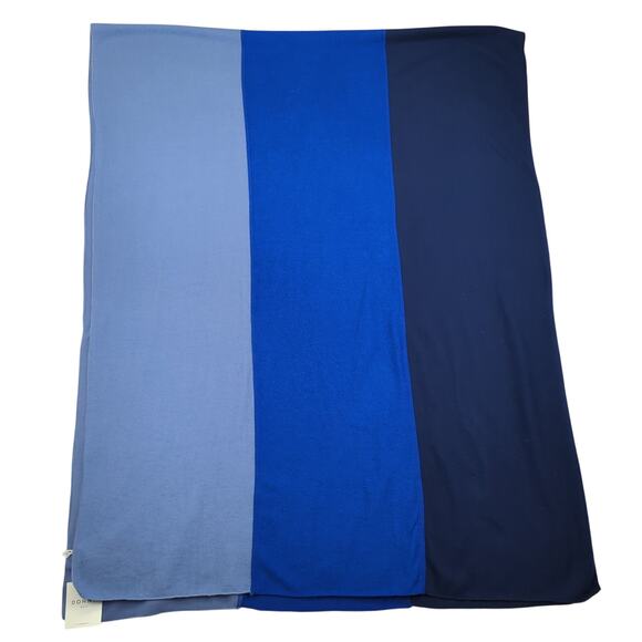 Donni Colorblock Blue Oversized Wrap Scarf NEW - Picture 2 of 6